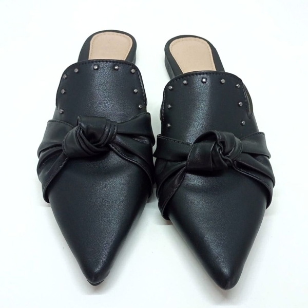 Mule preto bico fino alongado laço nó e pontilhado - Image 3