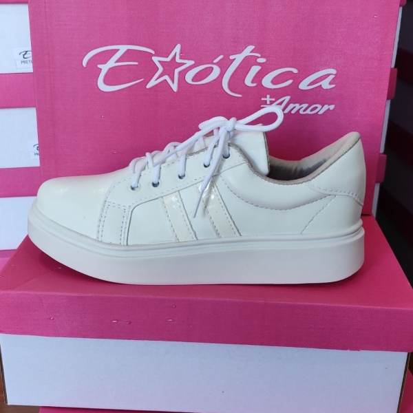 Tenis branco exotica