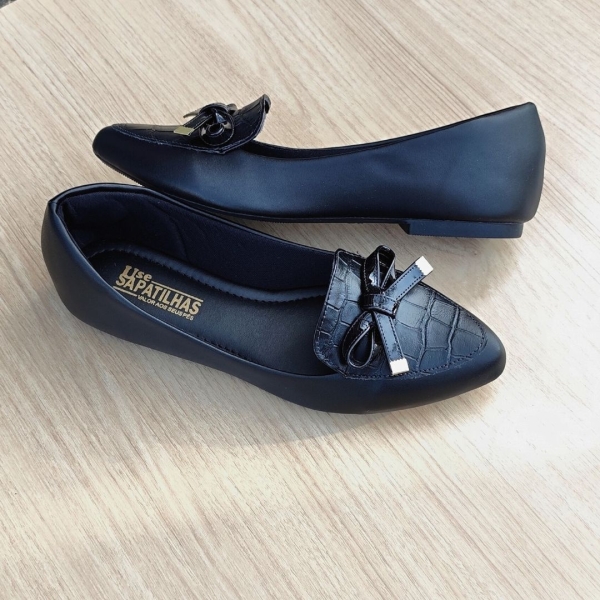 Sapatilha feminina mocassim preta croco laço - Image 2