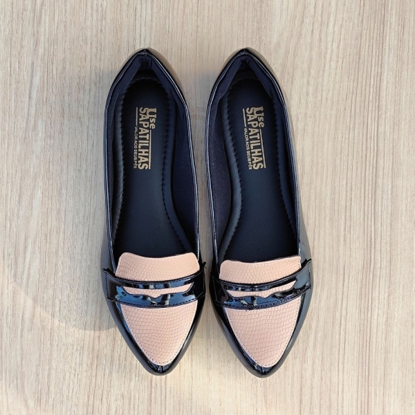 Sapatilha mocassim feminino preta com nude